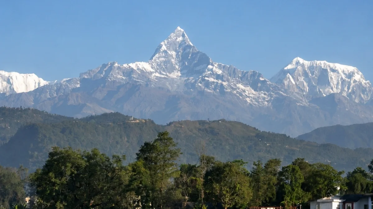 view-from-pokhara-of-macchacuchhre