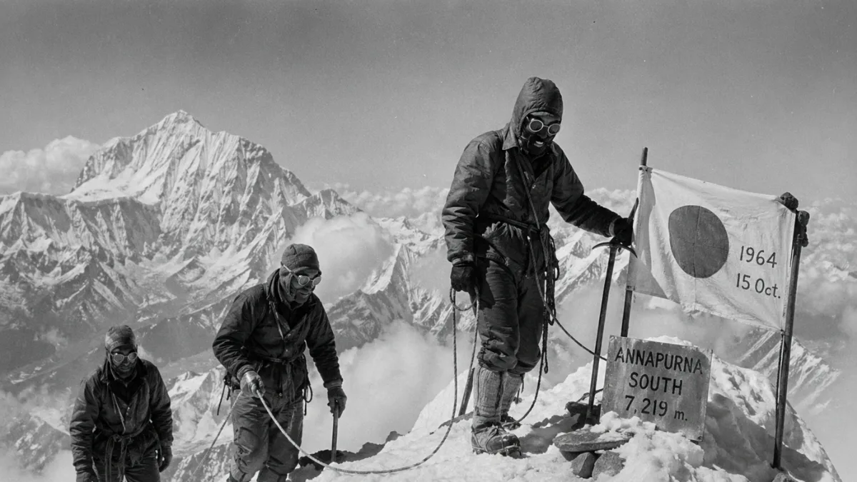 visual-representation-of-annapurna-south-first-accent
