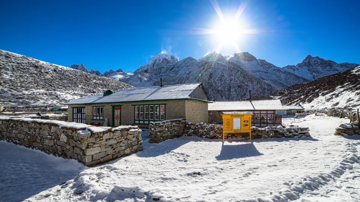 everest-base-camp-house