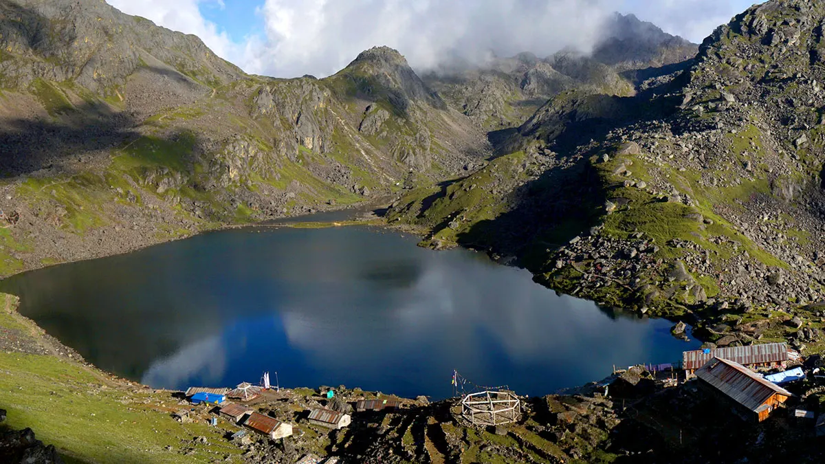 gosaikunda-lake-langtang-national-park