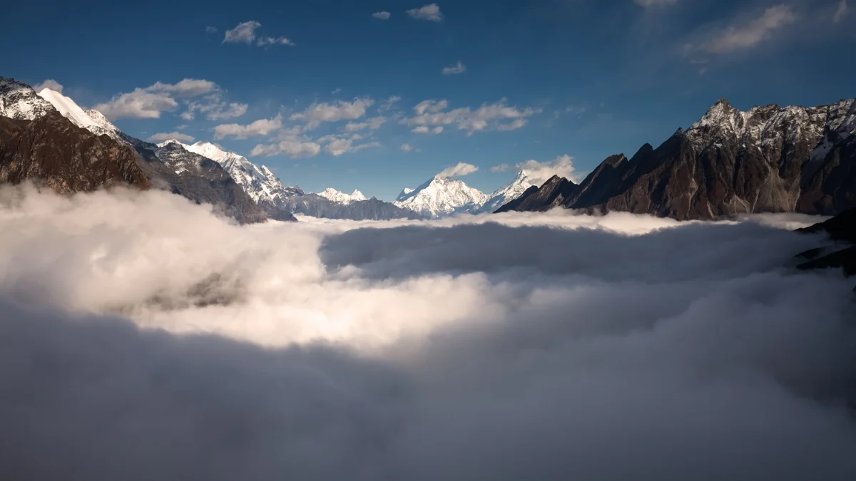 manaslu-circuit-trek-view