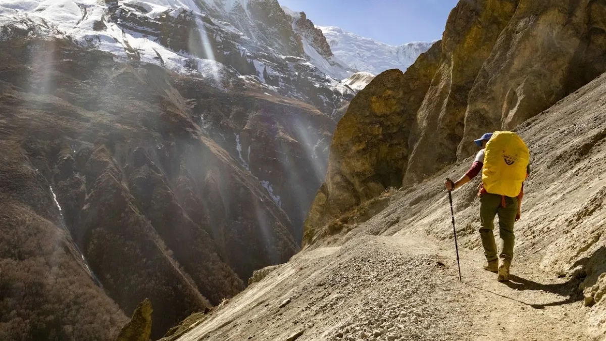 dangerours-route-annapurna-circuit-way-to-tilicho