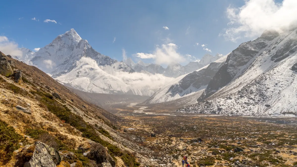 ama-dablam