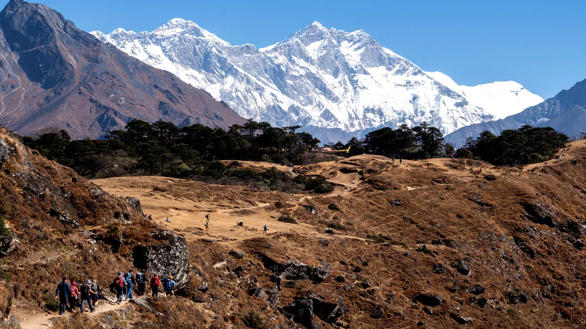 everest-panorama-view-trek-nepal