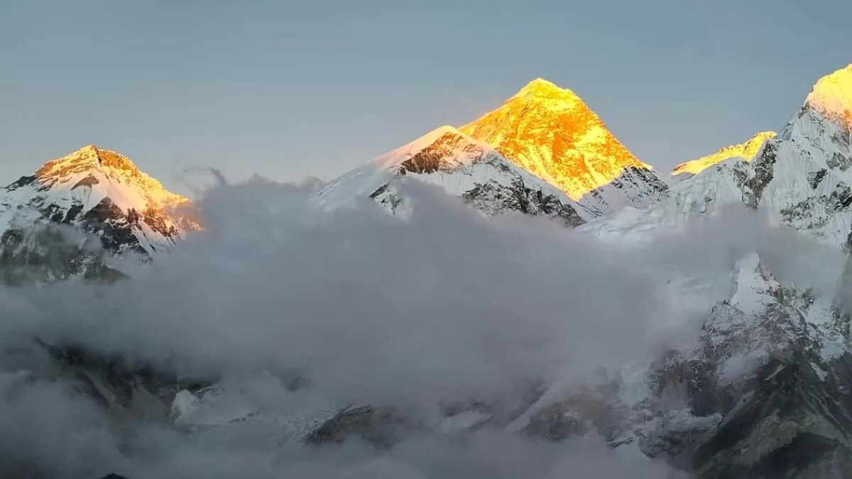 everest-panorama-view-trek