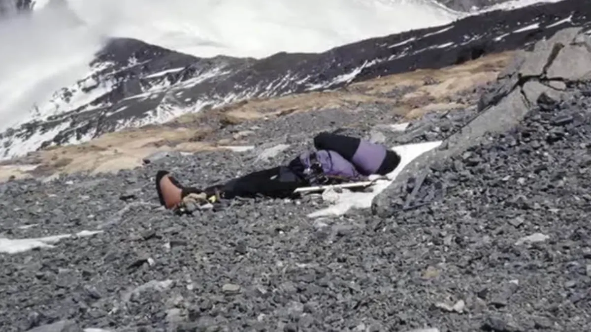 sleeping-beauty-of-everest