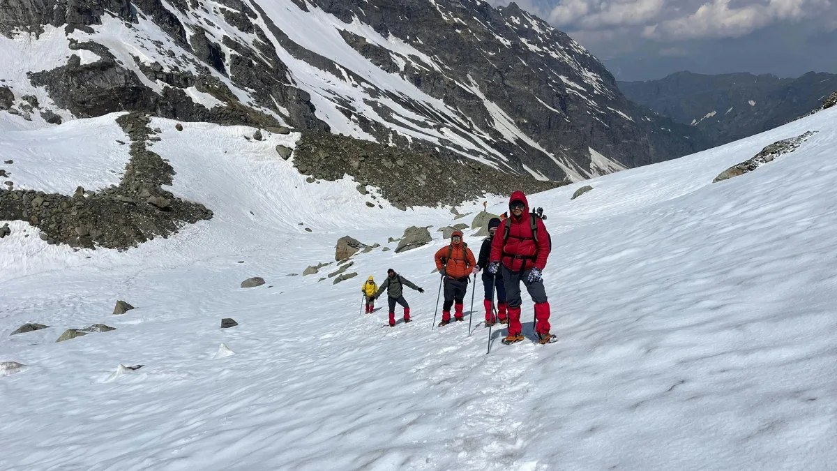 trek-in-winter
