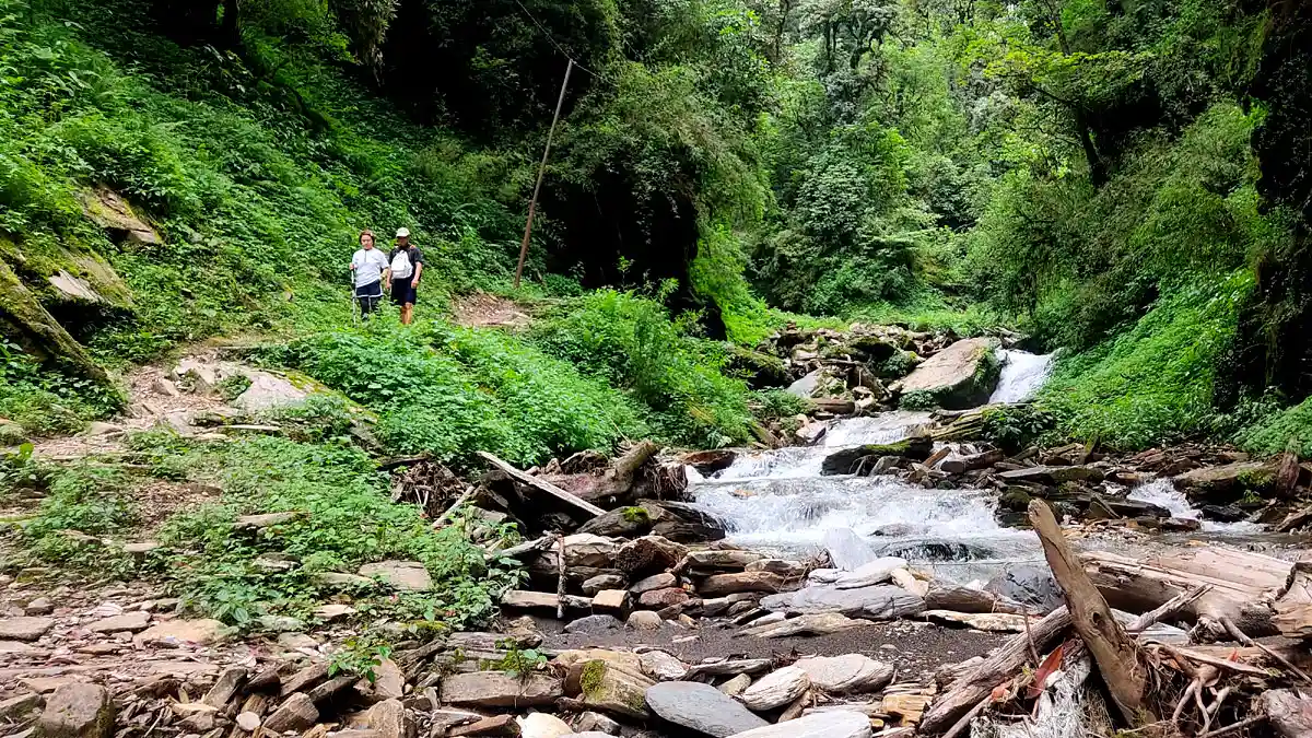 monsoon season trek in annapurna