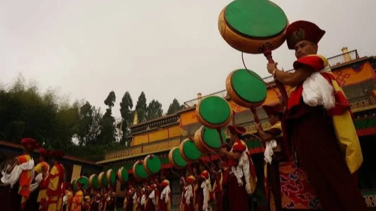 mani-rimdu-rituals
