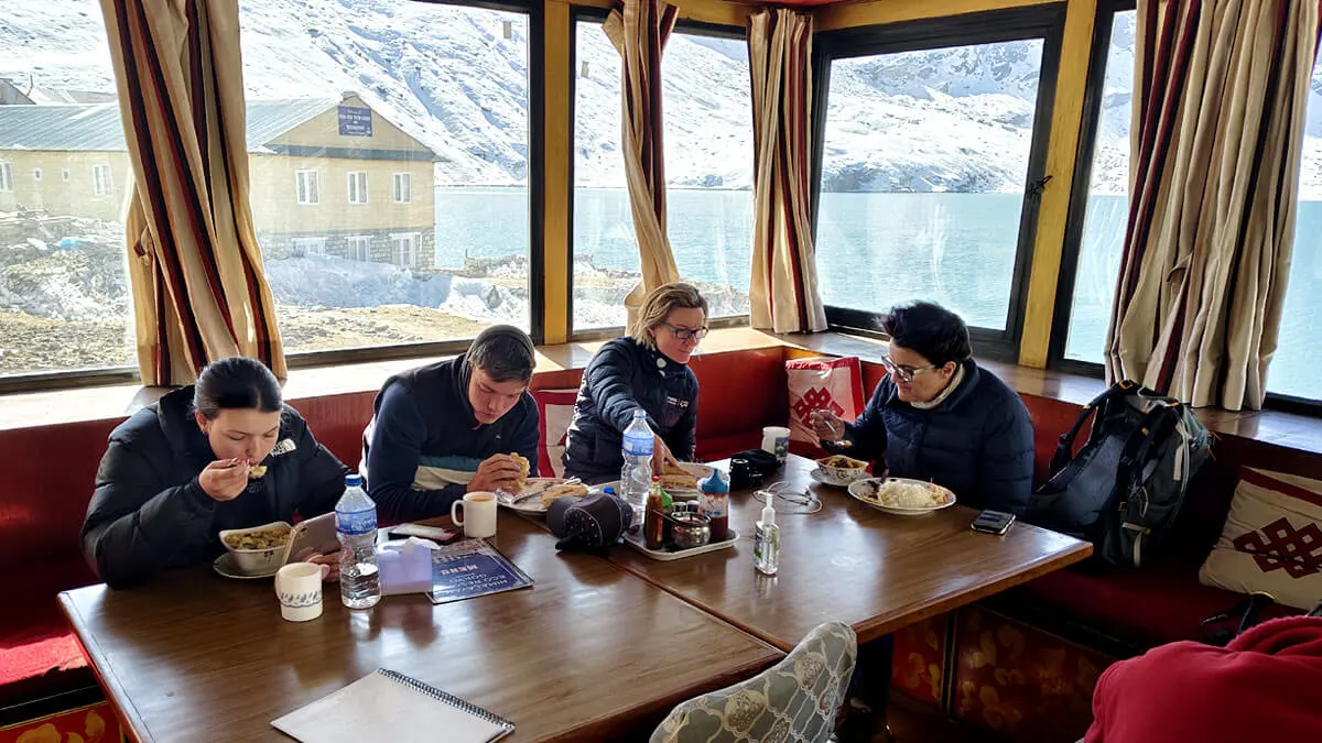 Having lunch at Gokyo lake