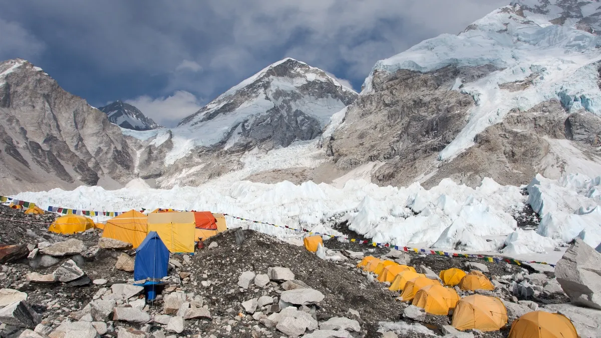 base-camps-of-everest