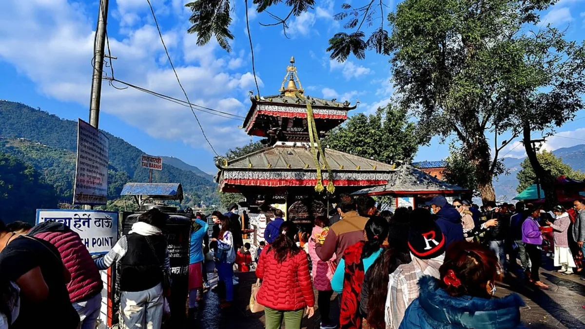 taal-barahi-temple-pokhara-nepal